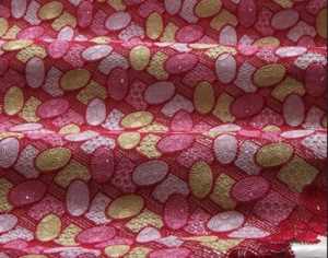 Guipure red-pink