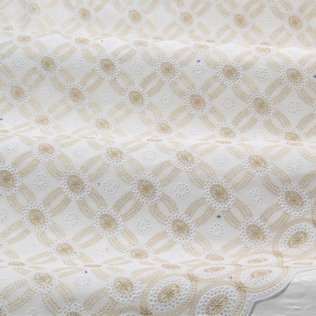 Embroidery white-gold