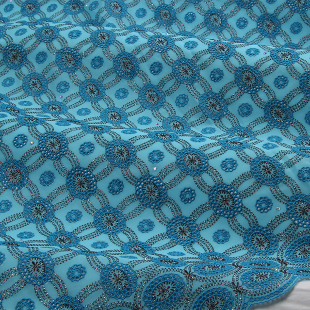 Embroidery turquoise-black