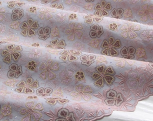 Embroidery lightgrey-pink