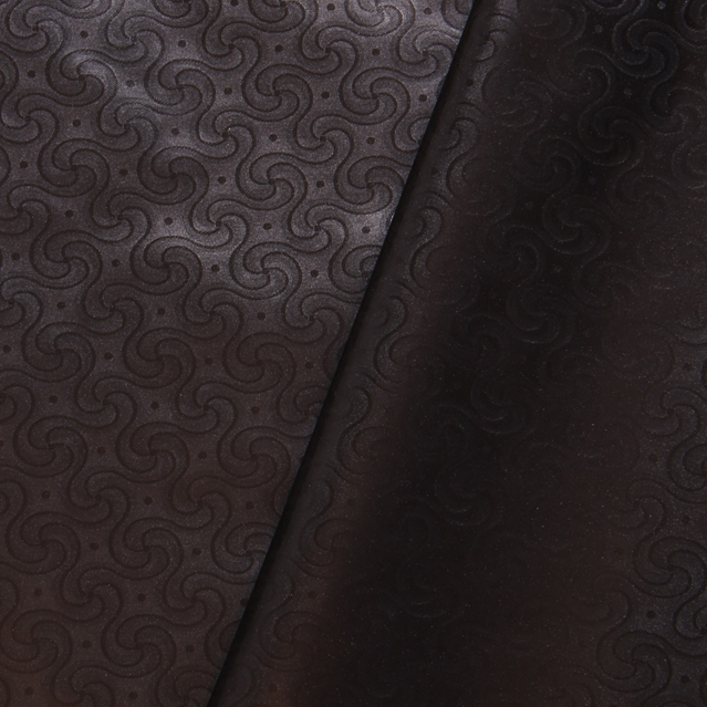 Super Magnum black