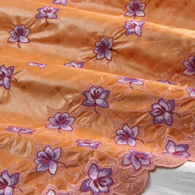 Bazin Brodé orange lilac