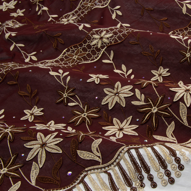 Embroidery brown-gold