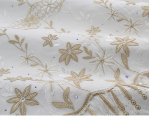 Embroidery white-gold